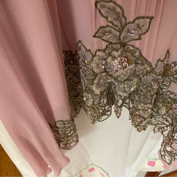 Beautiful dress. Worn only once. Was purchased at Bloomingdale's. - Picture 6 of 9